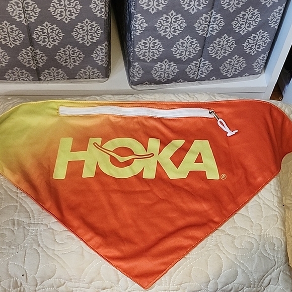 HOKA Orange and Yellow  Ice Bandana - Picture 1 of 3